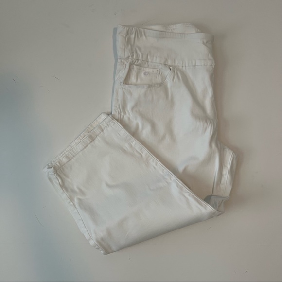 Gloria Vanderbilt white shorts/capri - Picture 1 of 8